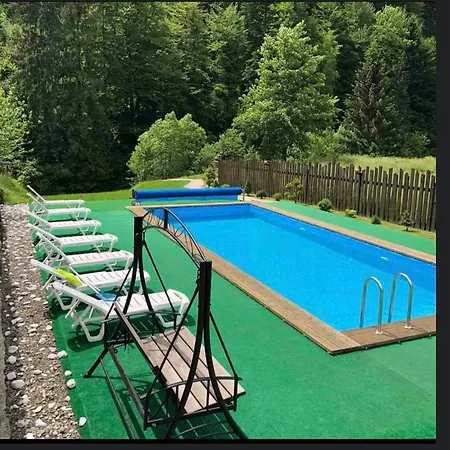 котеджi у бажанiв Apartment