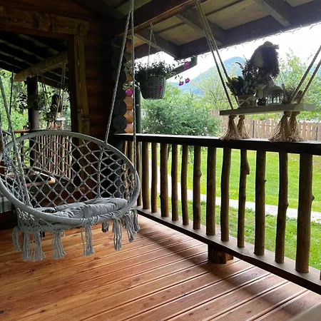 Apartament котеджi у бажанiв *