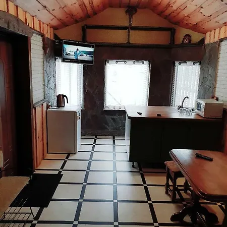 Apartment котеджi у бажанiв *