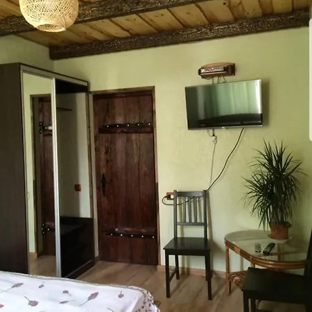 котеджi у бажанiв Apartment *