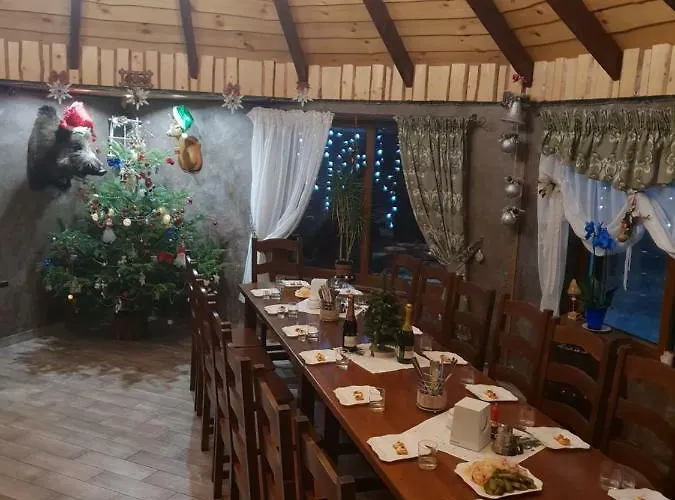 Apartment котеджi у бажанiв Tatariv